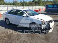 2012 Toyota CAMRY фото