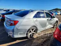 2012 Toyota CAMRY фото