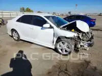 2012 Toyota CAMRY фото