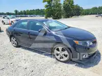 2012 Toyota CAMRY фото
