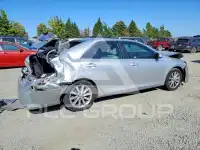 2012 Toyota CAMRY фото