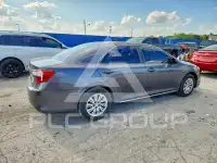 2012 Toyota CAMRY photo