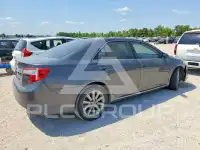 2012 Toyota CAMRY фото