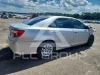 2012 Toyota CAMRY фото