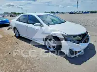2012 Toyota CAMRY photo