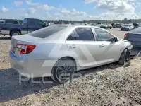 2012 Toyota CAMRY фото