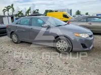 2012 Toyota CAMRY фото
