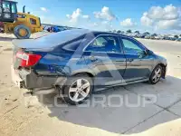 2012 Toyota CAMRY фото