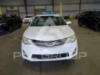 2012 Toyota CAMRY фото