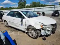 2012 Toyota CAMRY фото