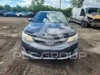 2012 Toyota CAMRY фото