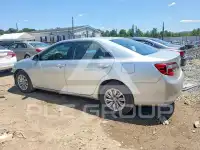 2012 Toyota CAMRY фото