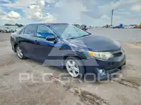 2012 Toyota CAMRY фото