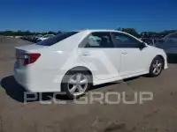 2012 Toyota CAMRY фото