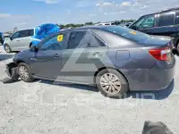 2012 Toyota CAMRY фото