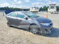 2012 Toyota CAMRY фото