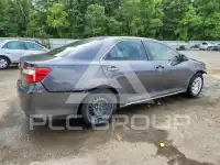 2012 Toyota CAMRY фото
