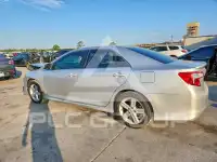 2012 Toyota CAMRY фото