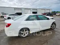 2012 Toyota CAMRY фото