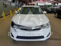 2012 Toyota CAMRY фото