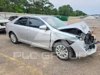 2012 Toyota CAMRY фото