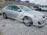 2012 Toyota CAMRY фото