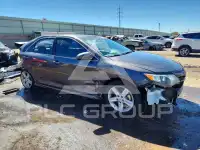 2012 Toyota CAMRY фото