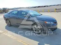 2012 Toyota CAMRY фото