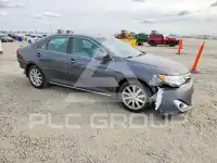 2012 Toyota CAMRY фото