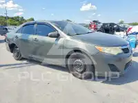 2012 Toyota CAMRY фото