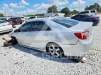 2012 Toyota CAMRY фото