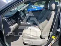 2012 Toyota CAMRY фото