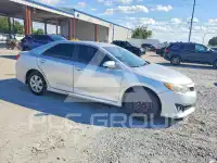 2012 Toyota CAMRY фото