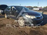 2012 Toyota CAMRY фото