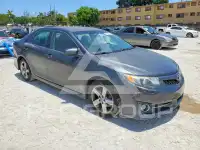 2012 Toyota CAMRY фото