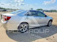 2012 Toyota CAMRY фото