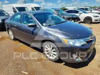 2012 Toyota CAMRY фото