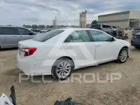 2012 Toyota CAMRY фото
