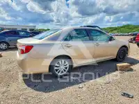 2012 Toyota CAMRY фото