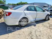 2012 Toyota CAMRY фото