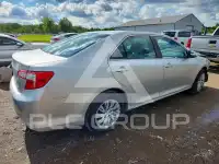 2012 Toyota CAMRY фото