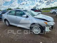 2012 Toyota CAMRY фото