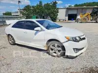 2012 Toyota CAMRY фото