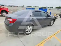 2012 Toyota CAMRY фото