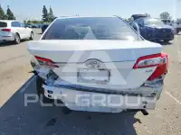 2012 Toyota CAMRY фото