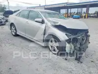 2012 Toyota CAMRY фото