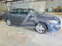 2012 Toyota CAMRY фото