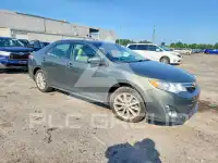 2012 Toyota CAMRY фото