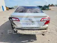 2012 Toyota CAMRY фото