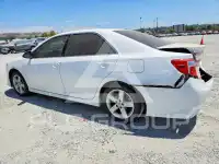 2012 Toyota CAMRY фото